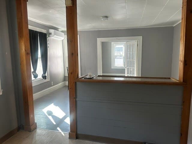 61-63 Acushnet Ave, Springfield MA 01105 photo 11