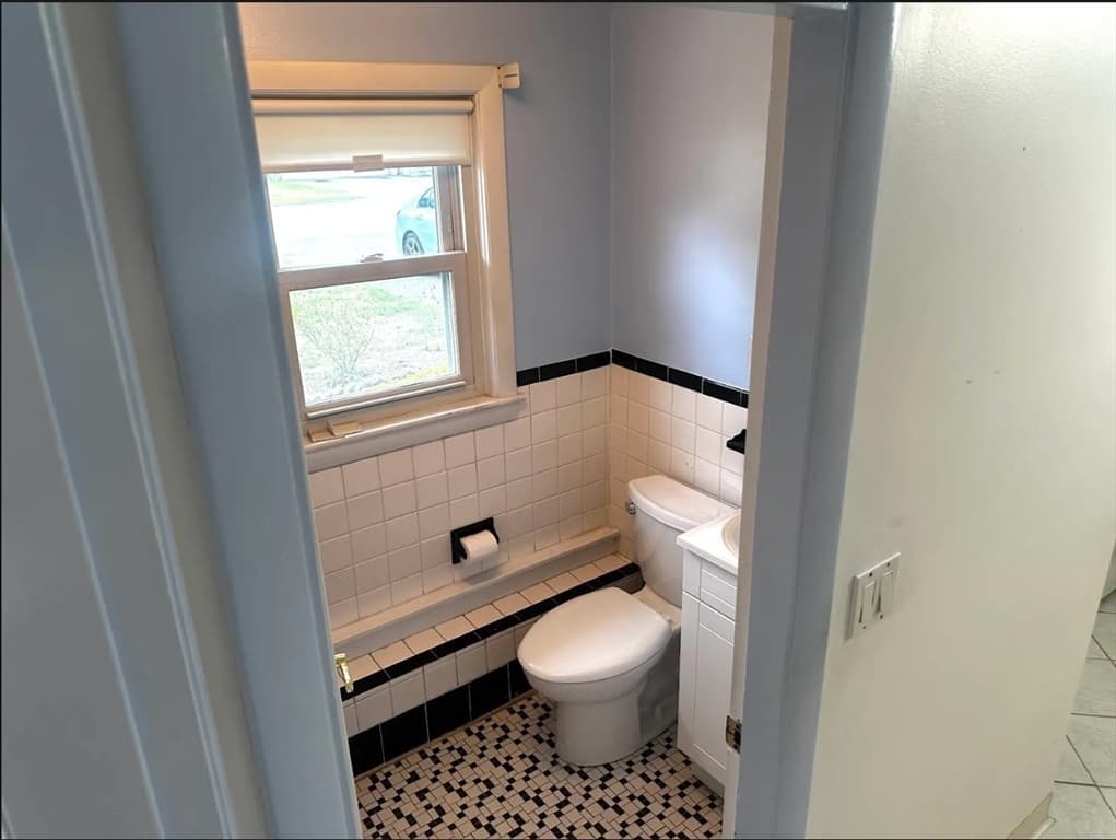 37 Rustcraft Rd, Dedham MA 02026 photo 8