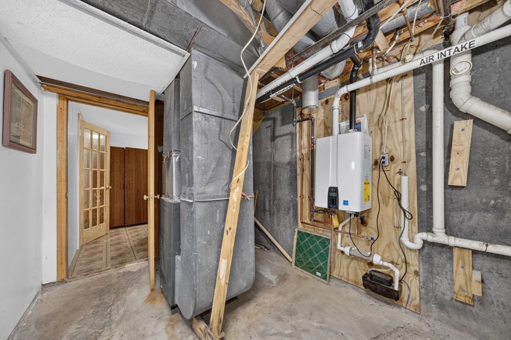 17 Pine Knoll Ln # B, Taunton MA 02780 photo 42