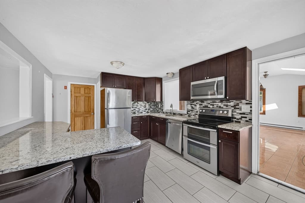 17 Pine Knoll Ln # B, Taunton MA 02780 photo 19