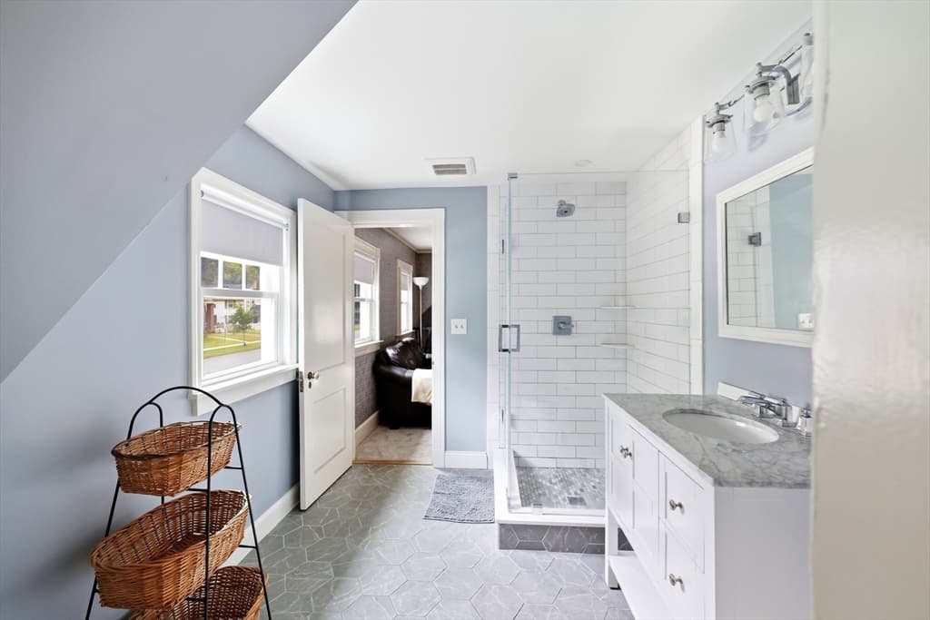 121 Farmington Ave, Longmeadow MA 01106 photo 20