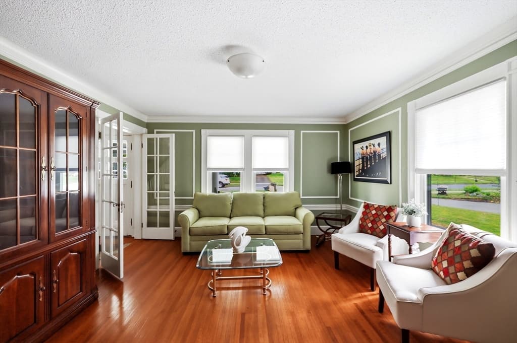 121 Farmington Ave, Longmeadow MA 01106 photo 9