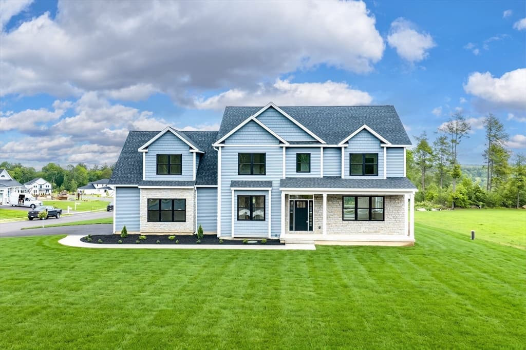 32 Balsam Hill Rd, Ludlow MA 01056