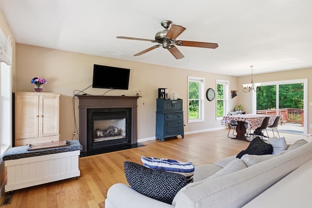 222 Granby Road, Belchertown MA 01007 photo 9