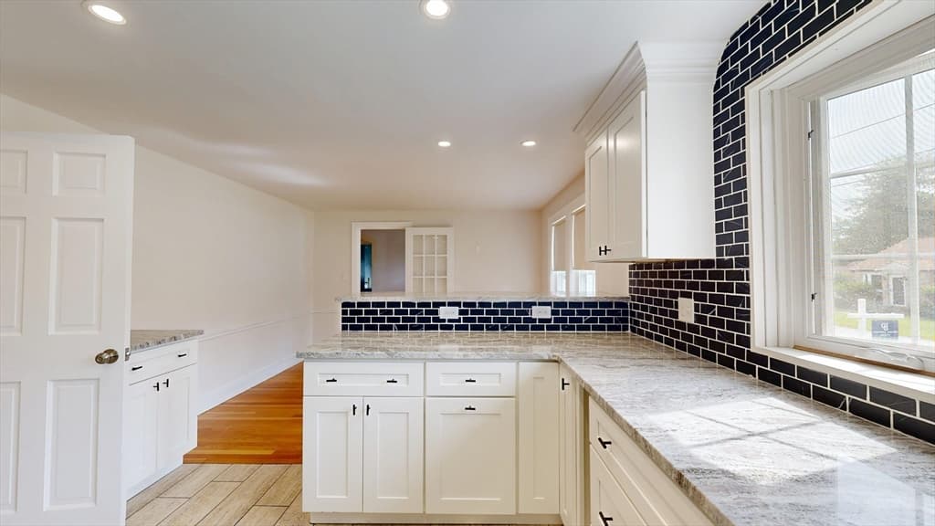 6 Maple Circle, Shrewsbury MA 01545 photo 10
