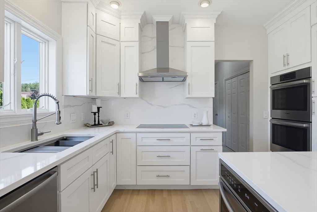 226 Olympic Road, Somerset MA 02726 photo 5