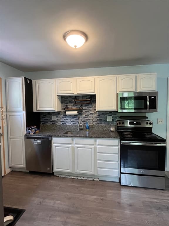 14 Oak St, Southwick MA 01077 photo 6