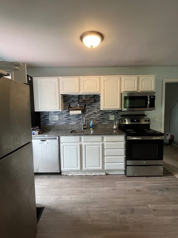 14 Oak St, Southwick MA 01077 photo 5
