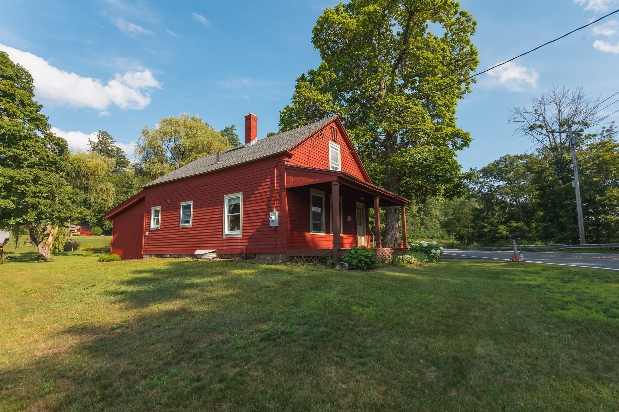 Single Family Residence at 211 Main St, Shelburne MA 01370, Shelburne, photo 6 of 35