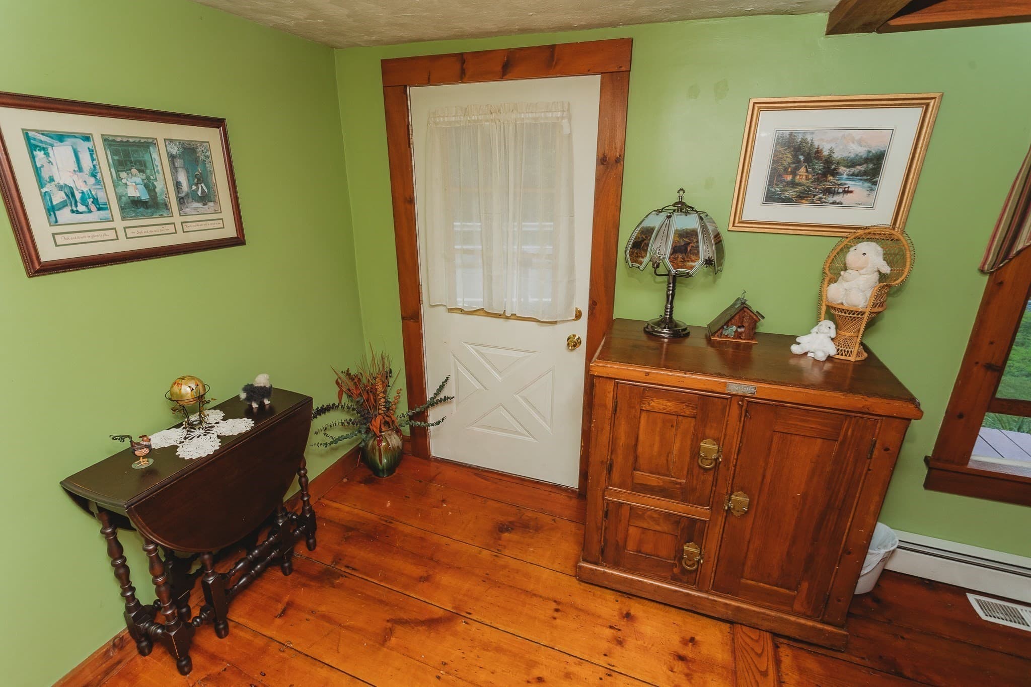 Single Family Residence at 211 Main St, Shelburne MA 01370, Shelburne, photo 13 of 35