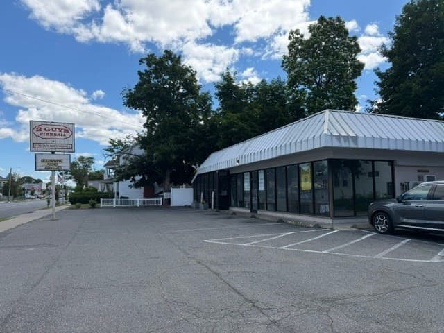 477 Page Blvd, Springfield MA 01104 photo 2