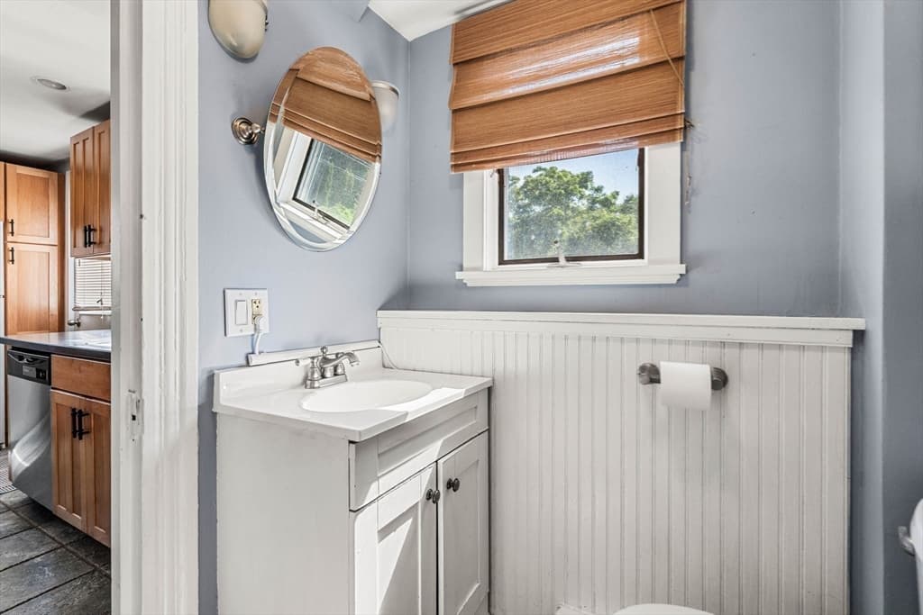 170 1/2 Granite Street # 3, Rockport MA 01966 photo 13