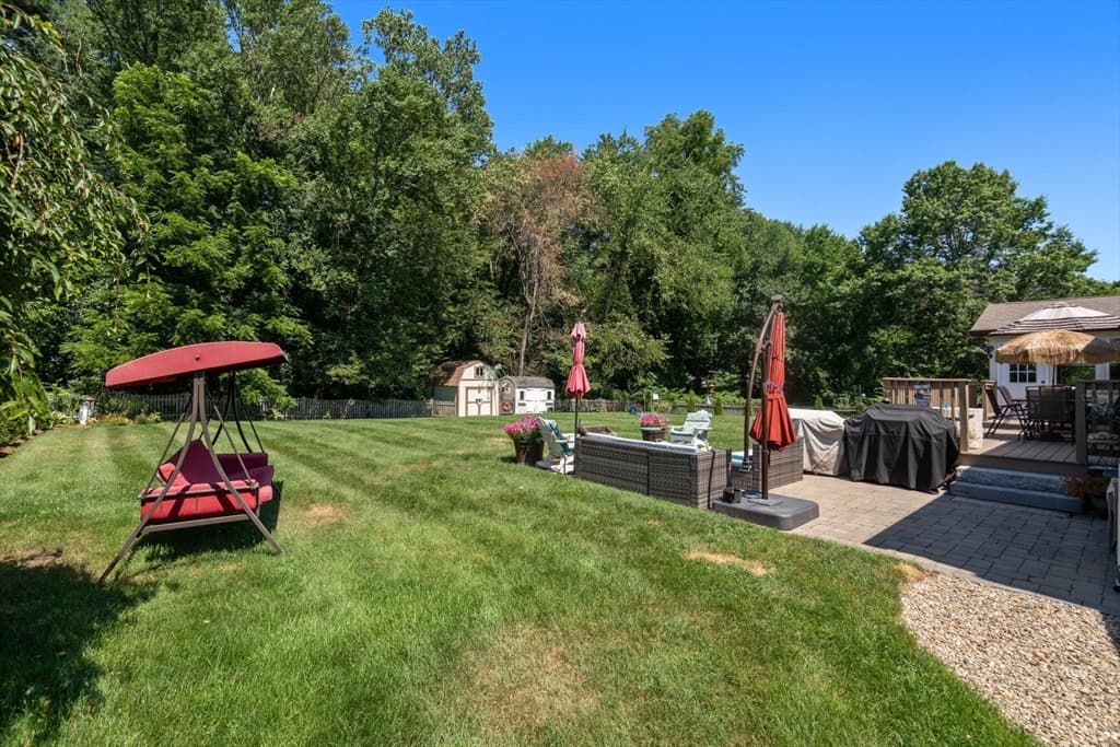 16 Burbank Lane, Lancaster MA 01523 photo 34