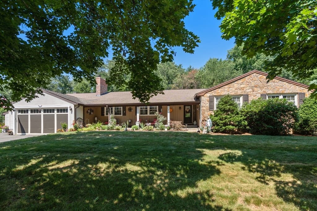 16 Burbank Lane, Lancaster MA 01523 photo 33