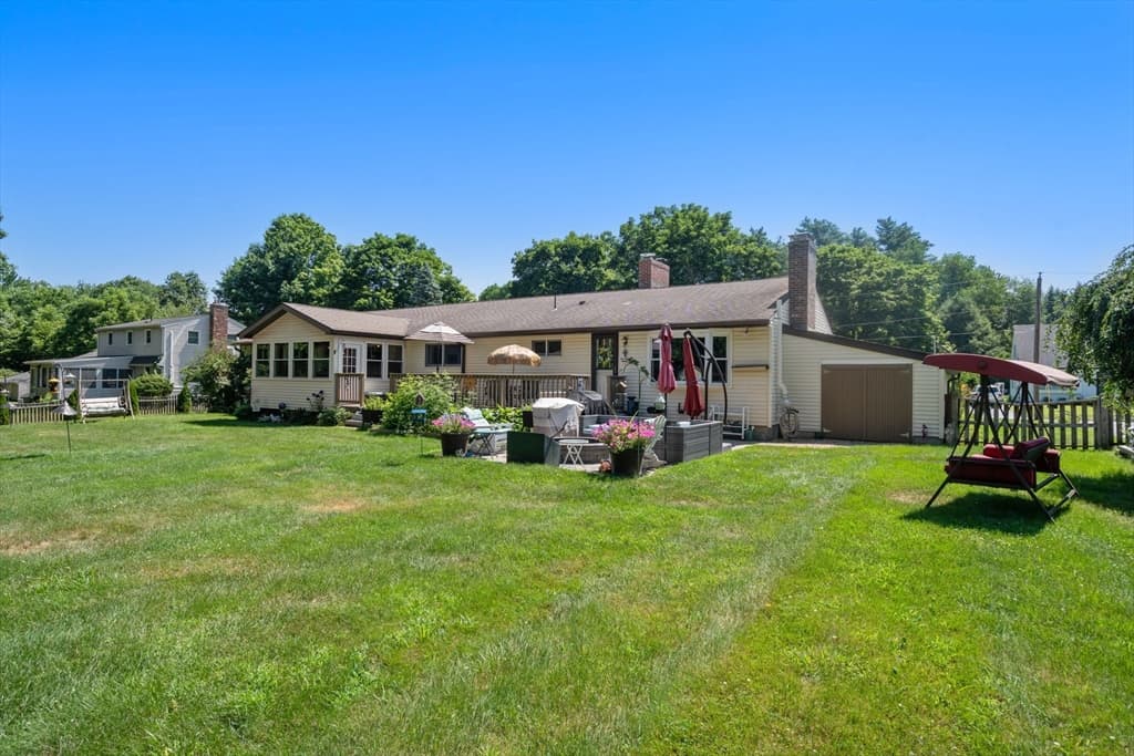 16 Burbank Lane, Lancaster MA 01523 photo 40