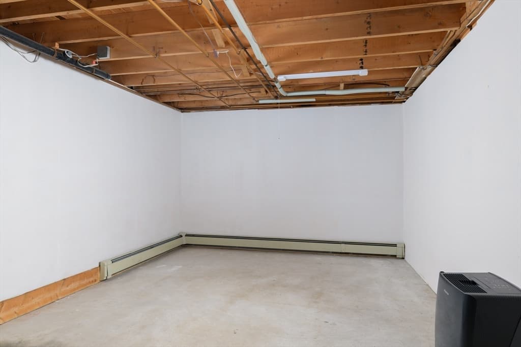 604 Quinapoxet St, Holden MA 01520 photo 24