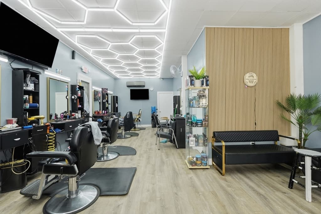 34 West Rodney French Blvd, New Bedford MA 02744 photo 5