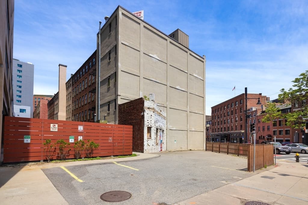 88 North Washington, Boston MA 02114 photo 5