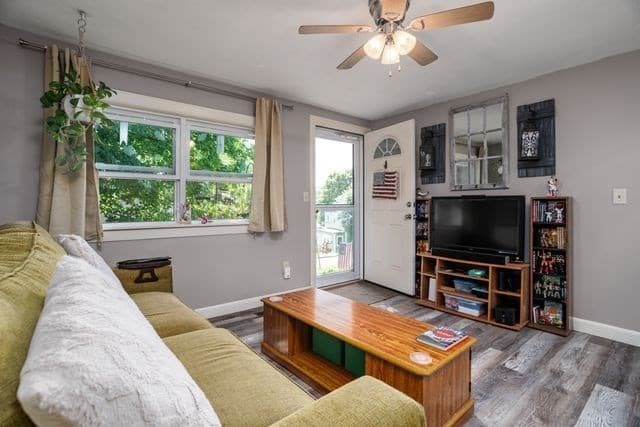 50 Grand St, Fitchburg MA 01420 photo 6