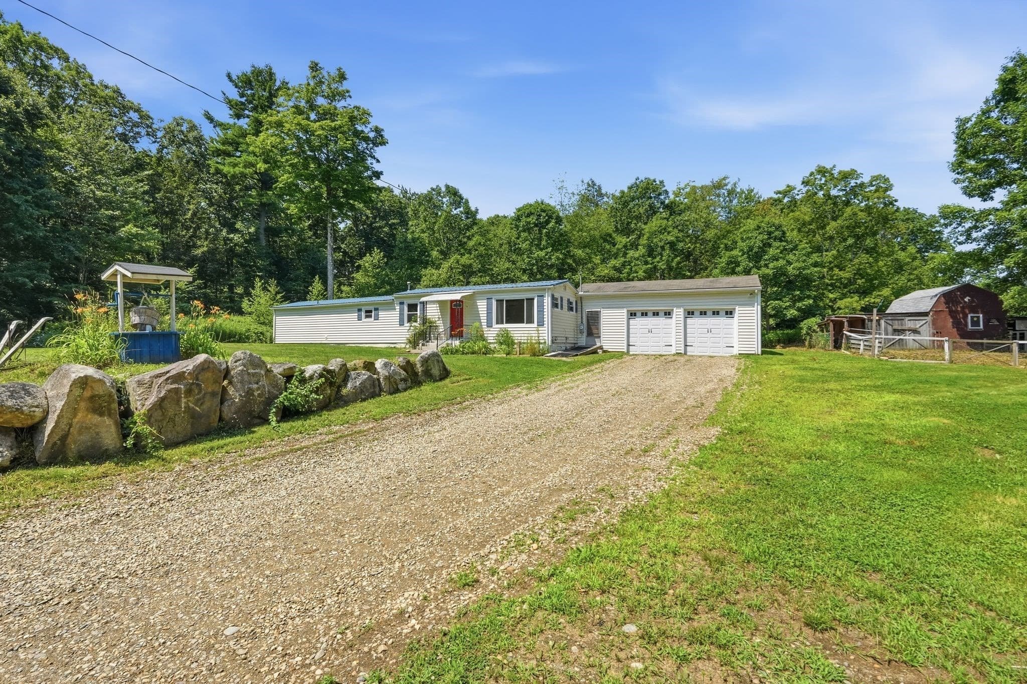 Single Family Residence at 78 Searle Rd, Huntington MA 01050, photo 3 of 32