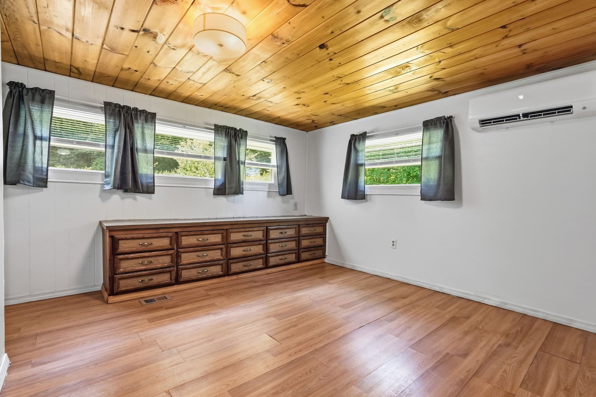 Single Family Residence at 78 Searle Rd, Huntington MA 01050, photo 20 of 32