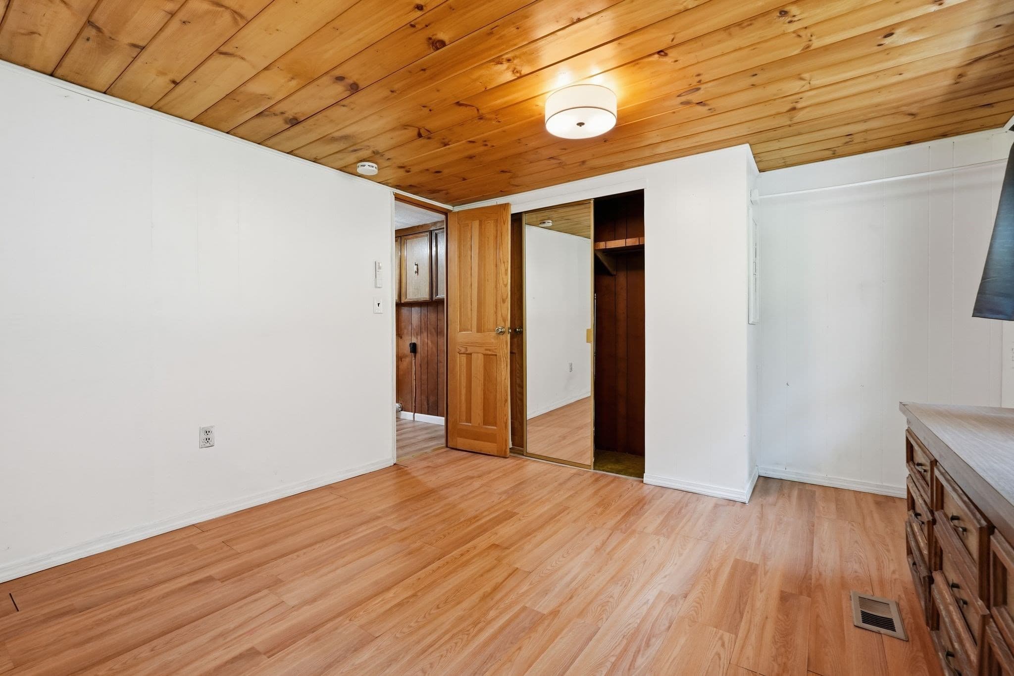Single Family Residence at 78 Searle Rd, Huntington MA 01050, photo 21 of 32