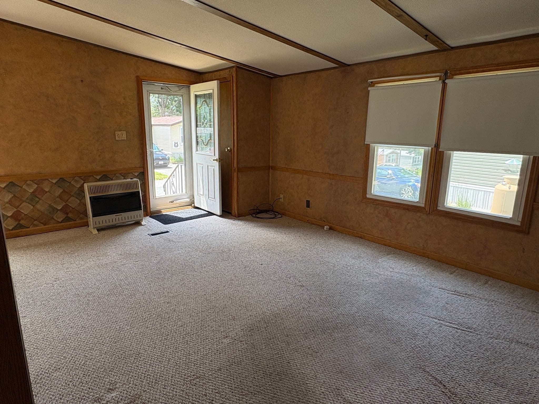 Mobile Home at 117 Vista Lane, Sturbridge MA 01566, photo 12 of 21