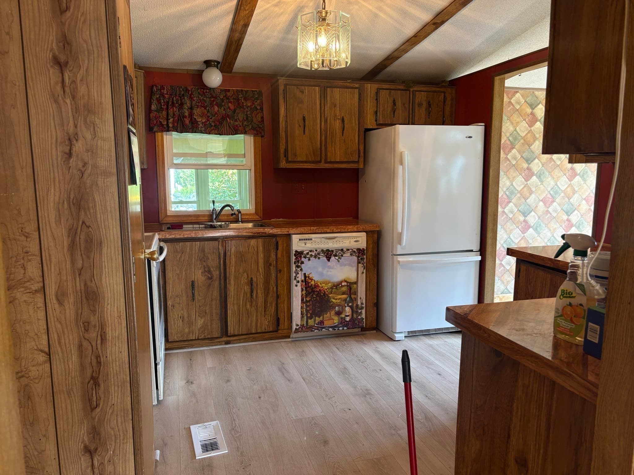 Mobile Home at 117 Vista Lane, Sturbridge MA 01566, photo 8 of 21