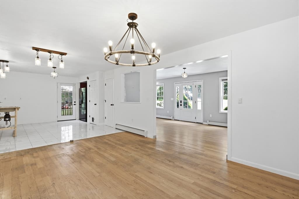 11 Navajo St, Hubbardston MA 01452 photo 7