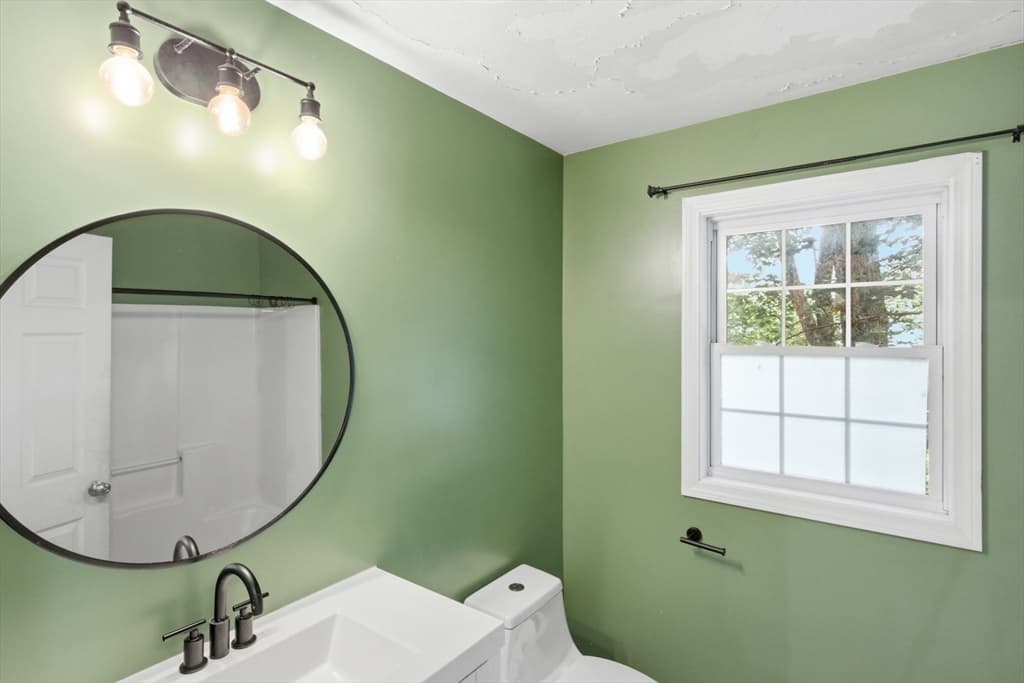 11 Navajo St, Hubbardston MA 01452 photo 15