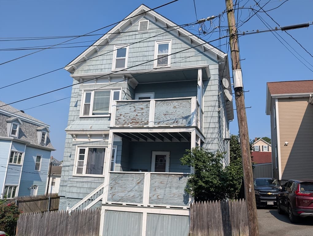340 Fountain St, Fall River MA 02721 photo 2