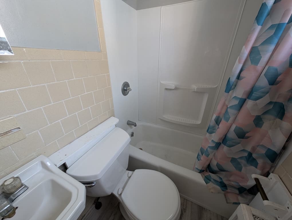 340 Fountain St, Fall River MA 02721 photo 9