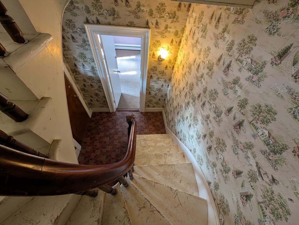 340 Fountain St, Fall River MA 02721 photo 10