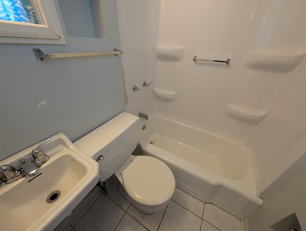 340 Fountain St, Fall River MA 02721 photo 14