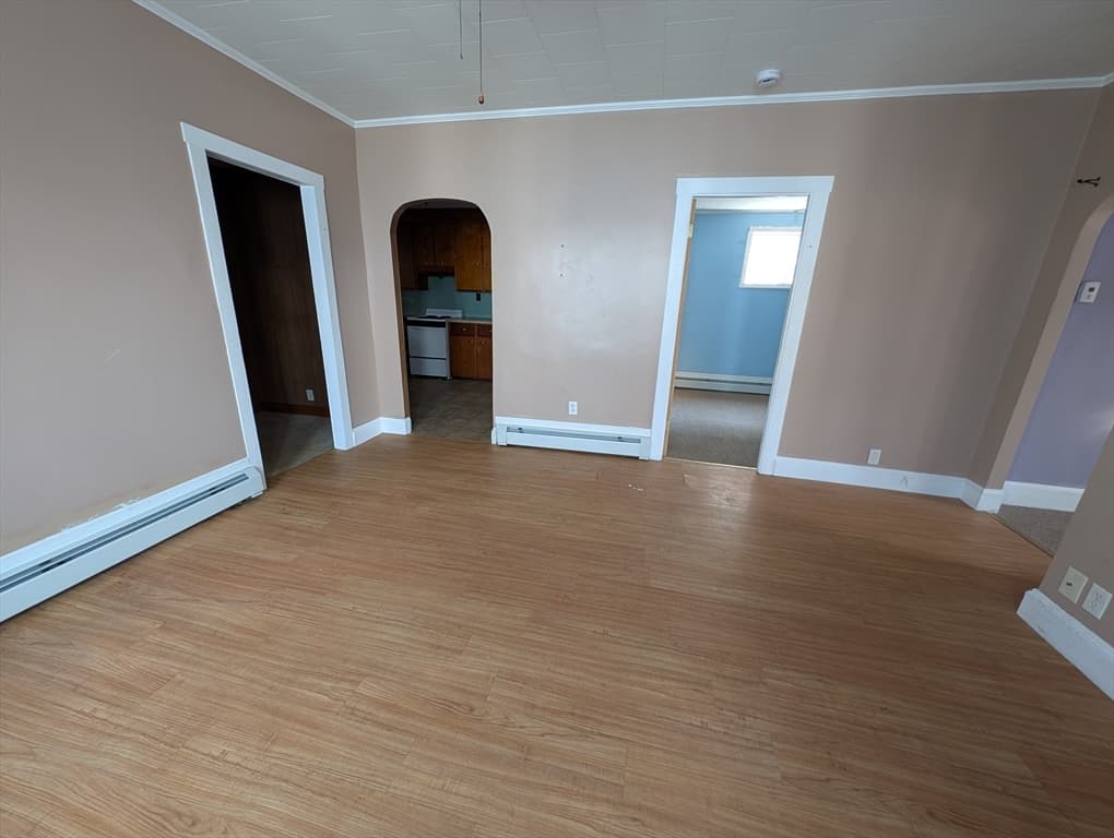 340 Fountain St, Fall River MA 02721 photo 4