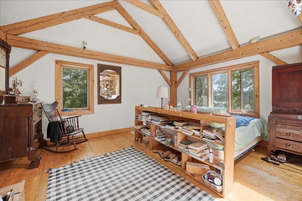 Single Family Residence at 1746E Drift Rd, Westport MA 02790, Westport, photo 21 of 28
