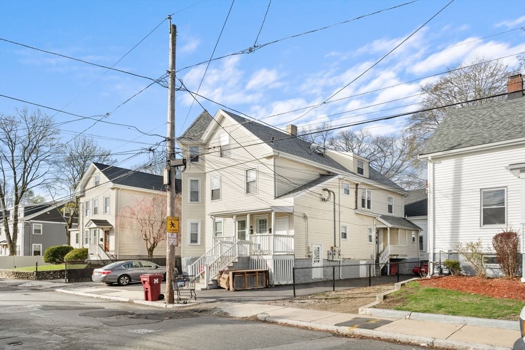 38 & 40 Hurd St, Melrose MA 02176