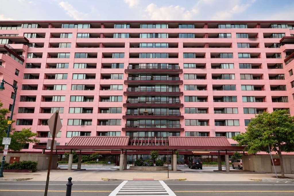 350 Revere Beach Blvd # 2G, Revere MA 02151