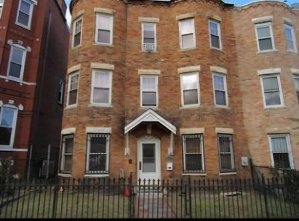 102 Moreland St, Boston MA 02119