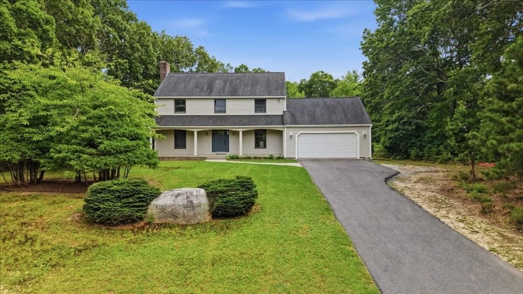 8 Tommy's Ln, Freetown MA 02717 photo 3