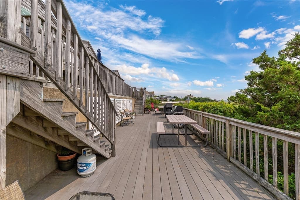 Condominium at 9 Windemere Rd # 10, Yarmouth MA 02673, photo 4 of 28