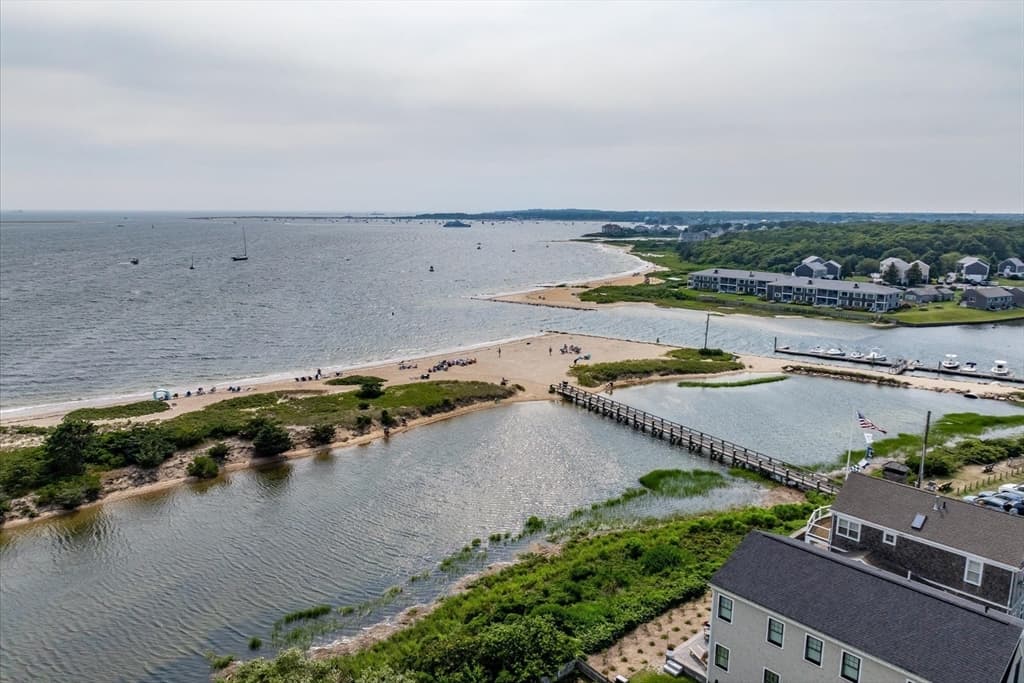 Condominium at 9 Windemere Rd # 10, Yarmouth MA 02673, photo 25 of 28