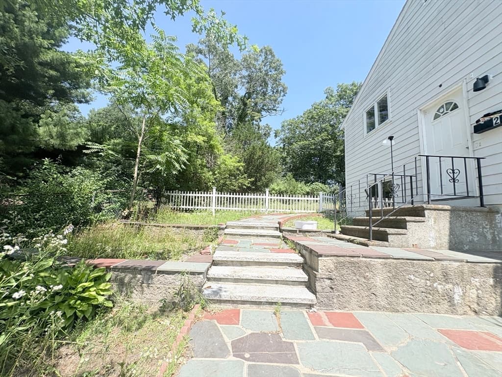 Multi Family at 150 Grove St, Boston MA 02132, Boston, photo 13 of 14