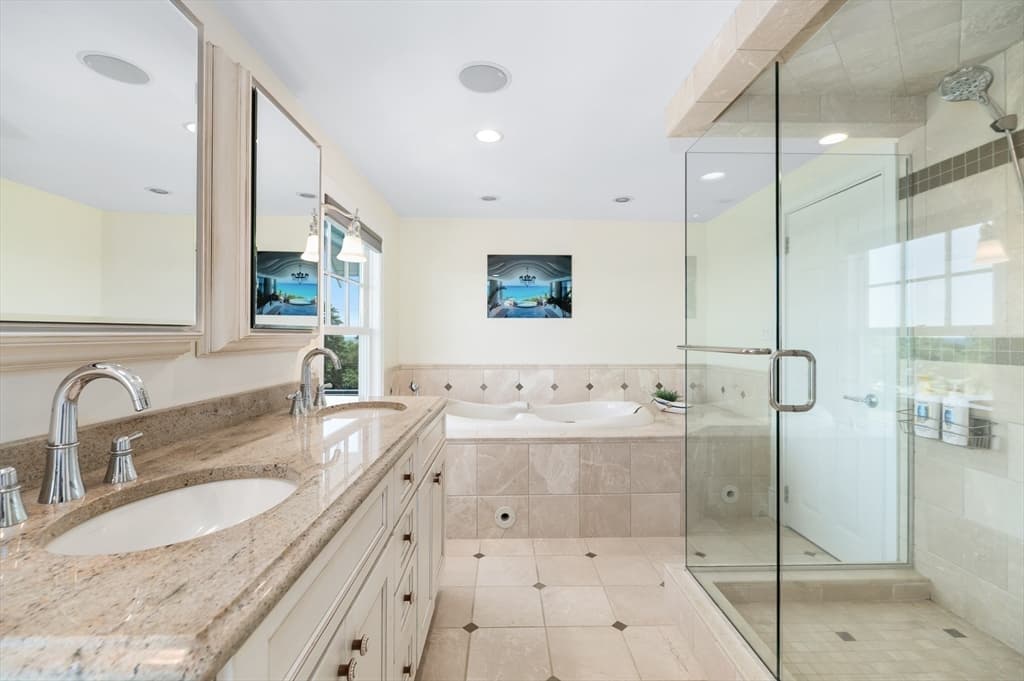 70 Grapevine Road # B, Gloucester MA 01930 photo 32