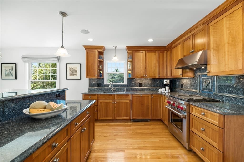 70 Grapevine Road # B, Gloucester MA 01930 photo 10