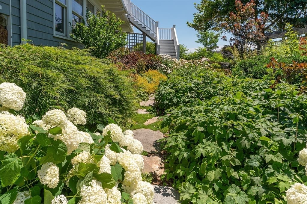 70 Grapevine Road # B, Gloucester MA 01930 photo 18