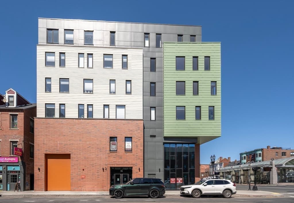Condominium at 2-10 Maverick Sq, Boston MA 02128, Boston, photo 22 of 27