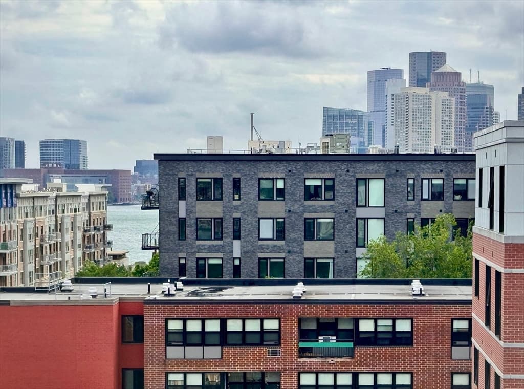 Condominium at 2-10 Maverick Sq, Boston MA 02128, Boston, photo 5 of 27