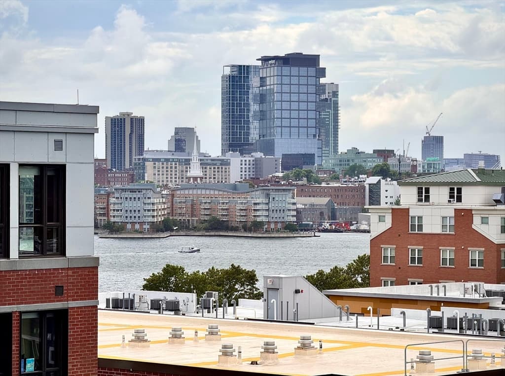 Condominium at 2-10 Maverick Sq, Boston MA 02128, Boston, photo 9 of 27