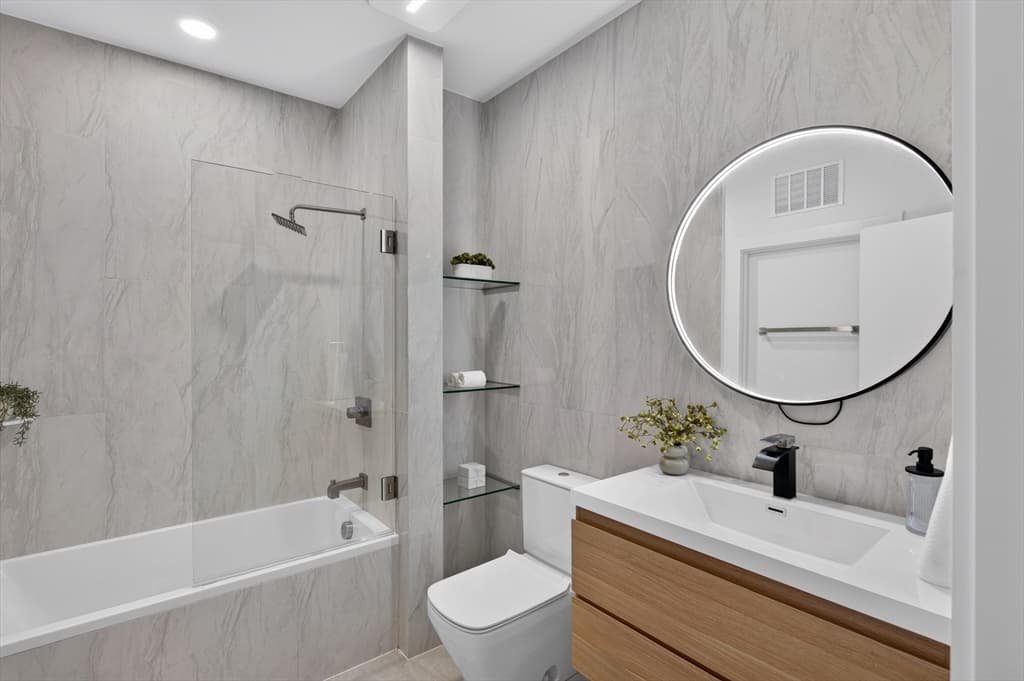 Condominium at 2-10 Maverick Sq, Boston MA 02128, Boston, photo 18 of 27